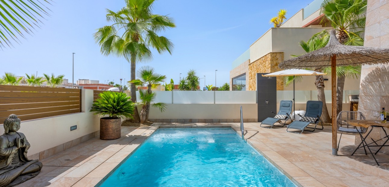 Sale - Detached Villa -
Benijofar - Benijofar - Village