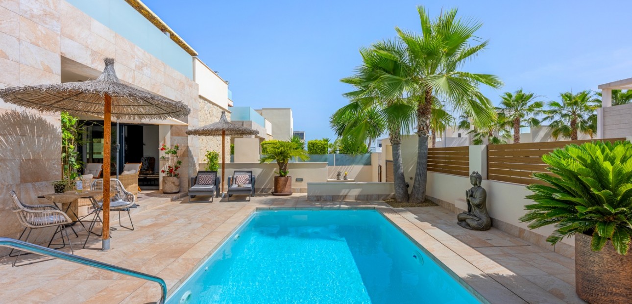 Sale - Detached Villa -
Benijofar - Benijofar - Village