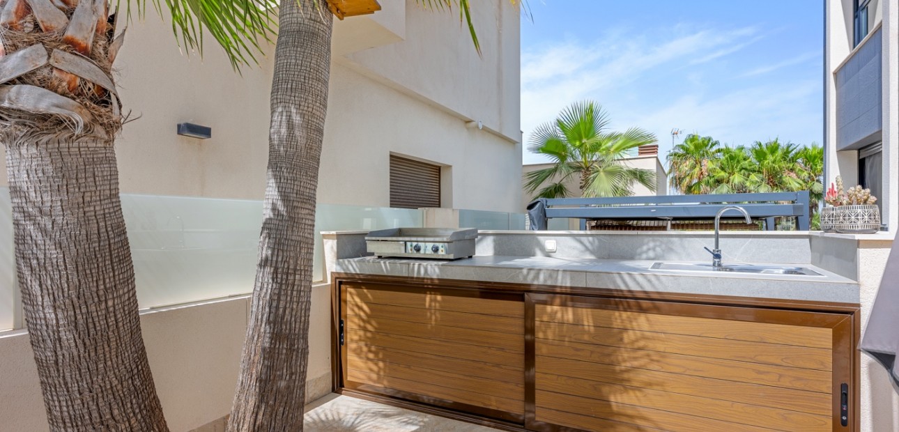 Sale - Detached Villa -
Benijofar - Benijofar - Village