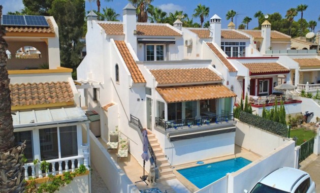 Sale - Detached Villa -
Orihuela Costa - Villamartin