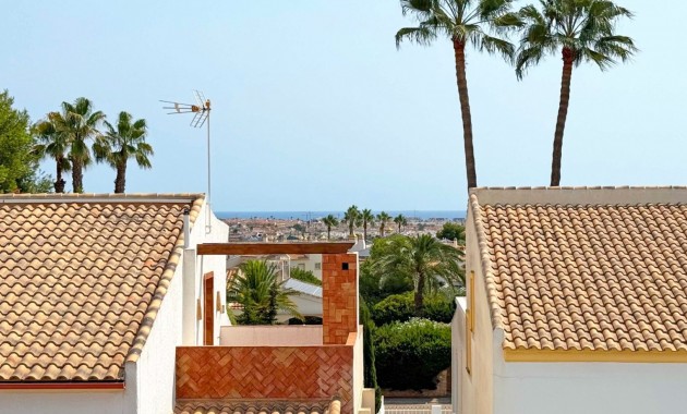 Sale - Detached Villa -
Orihuela Costa - Villamartin