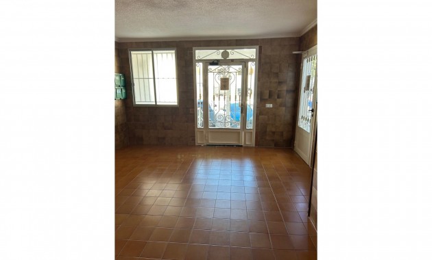 Sale - Apartment / flat -
Orihuela Costa - Cabo Roig