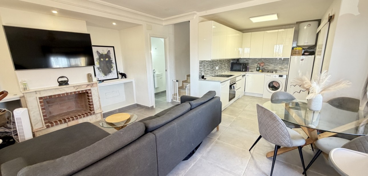 Sale - Detached Villa -
Orihuela Costa - Villamartin