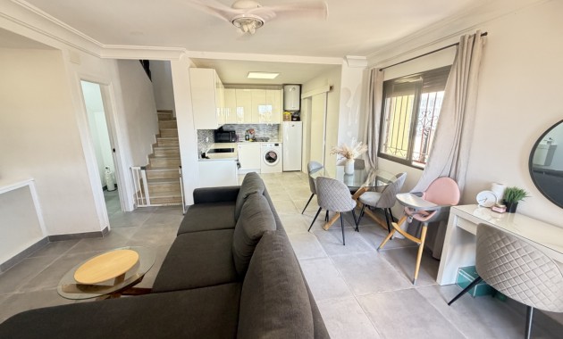 Sale - Detached Villa -
Orihuela Costa - Villamartin