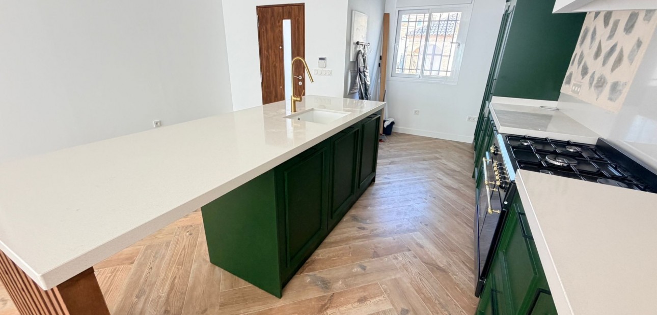 Sale - 2. Town house -
Catral - Catral - Town