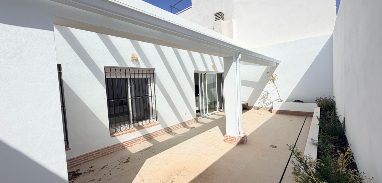 Sale - 2. Town house -
Catral - Catral - Town