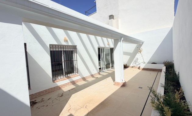 Sale - 2. Town house -
Catral - Catral - Town