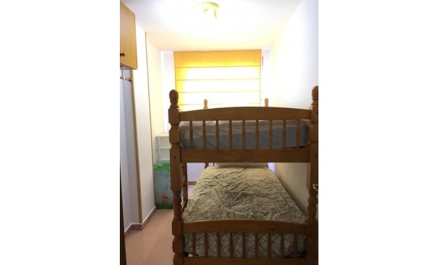 Sale - Apartment / flat -
Guardamar del Segura - Pueblo