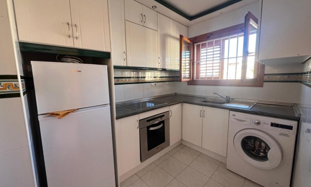 Sale - Apartment / flat -
Torrevieja - Sector 25