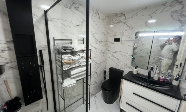 Sale - Bungalow -
Torrevieja - Carrefour