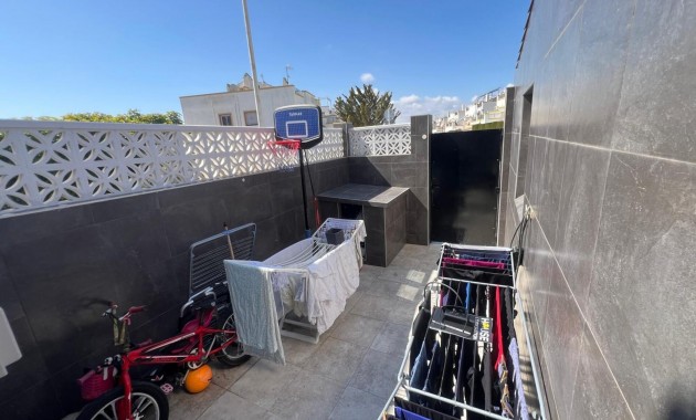 Sale - Bungalow -
Torrevieja - Carrefour
