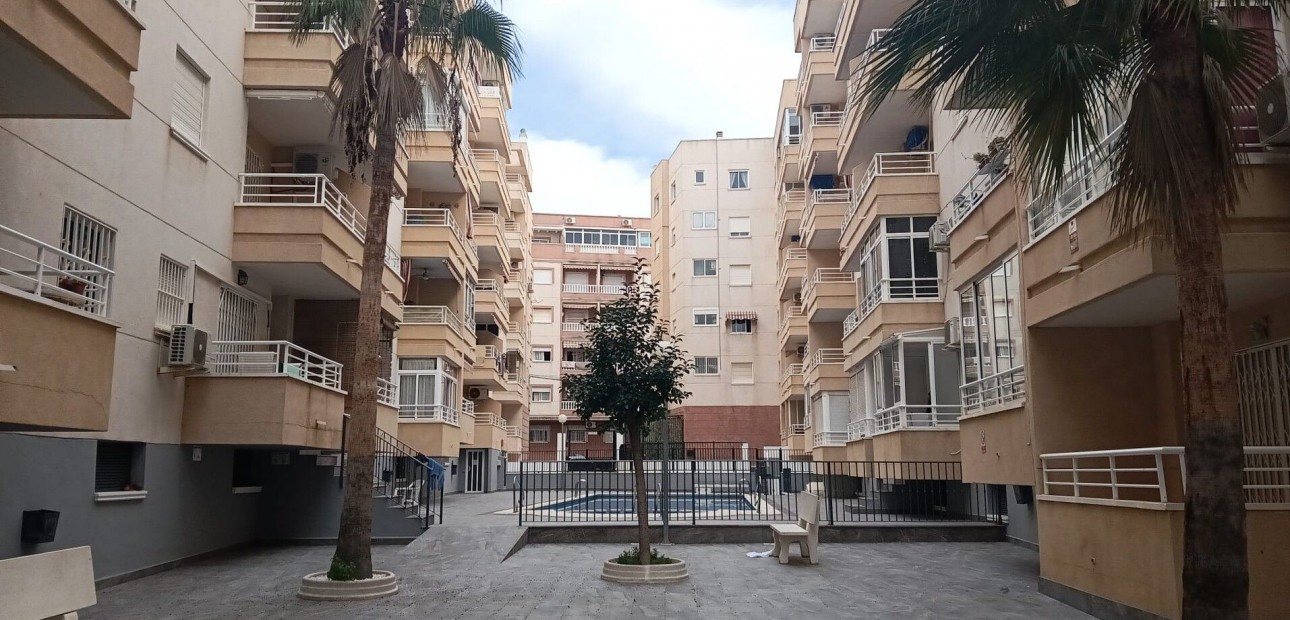 Sale - Penthouse -
Torrevieja - Estacion de autobuses