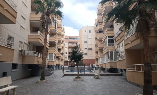 Sale - Penthouse -
Torrevieja - Estacion de autobuses