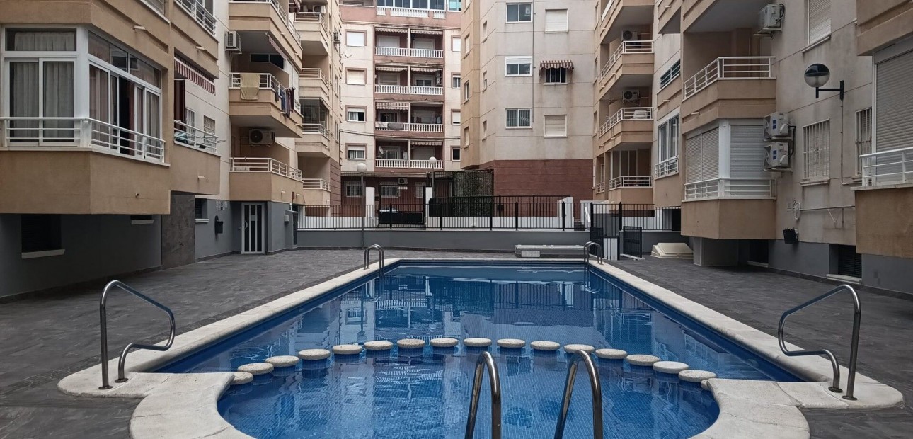 Sale - Penthouse -
Torrevieja - Estacion de autobuses