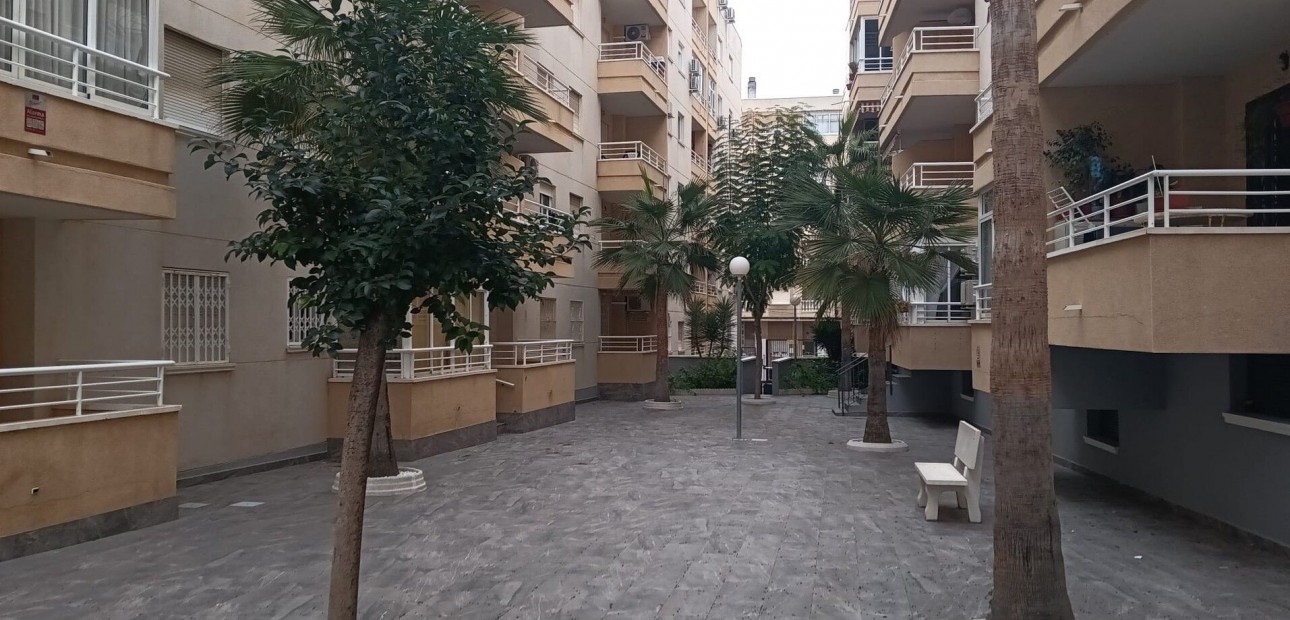 Sale - Penthouse -
Torrevieja - Estacion de autobuses