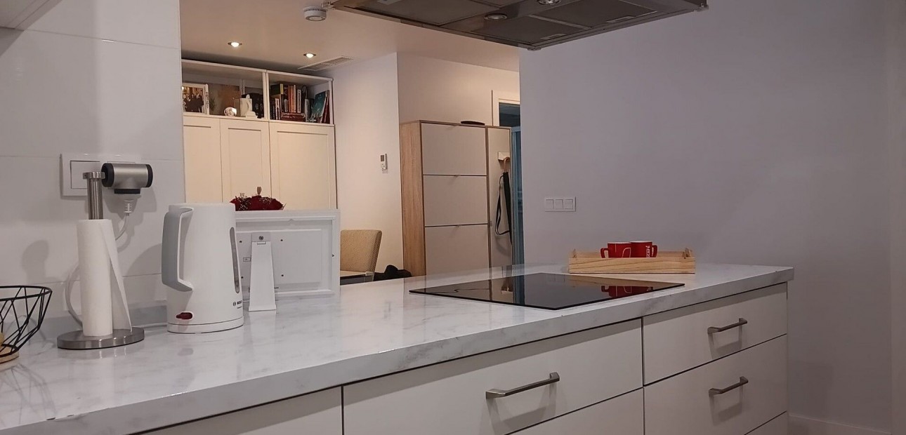 Sale - Apartment / flat -
Orihuela Costa - Los Dolses