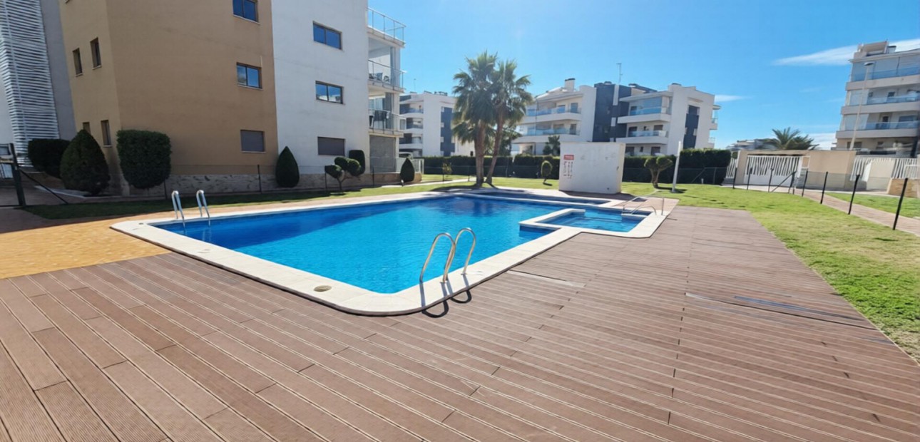 Sale - Apartment / flat -
Orihuela Costa - Los Dolses