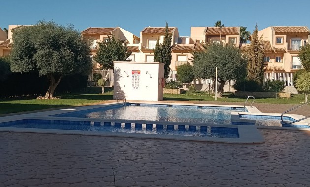 Sale - Apartment / flat -
Orihuela Costa - Los Dolses