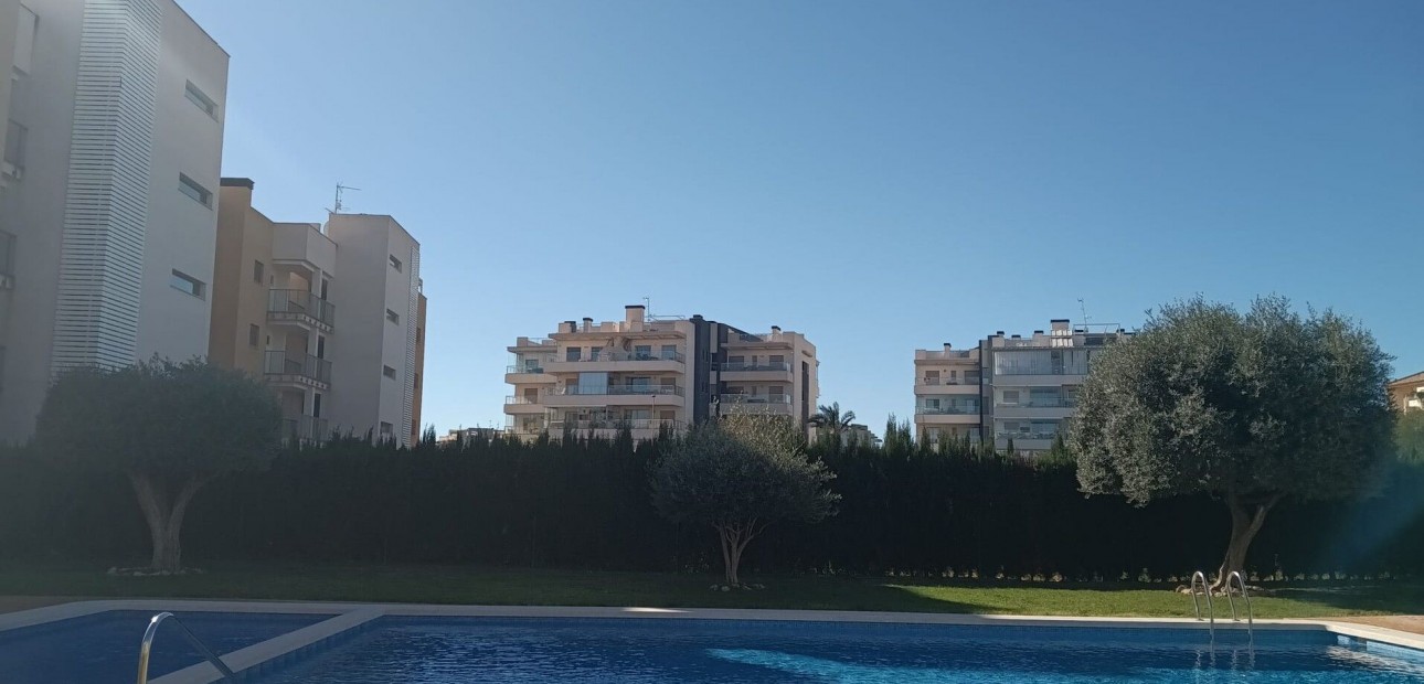 Sale - Apartment / flat -
Orihuela Costa - Los Dolses