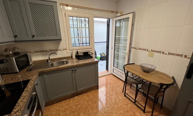 Sale - Villa -
Orihuela Costa - PAU 26
