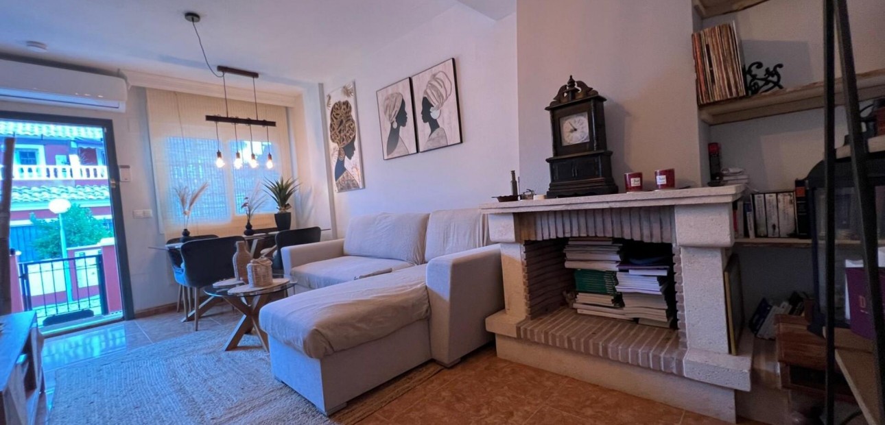 Sale - Villa -
Orihuela Costa - PAU 26
