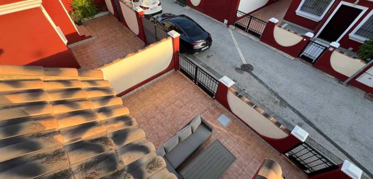 Sale - Villa -
Orihuela Costa - PAU 26