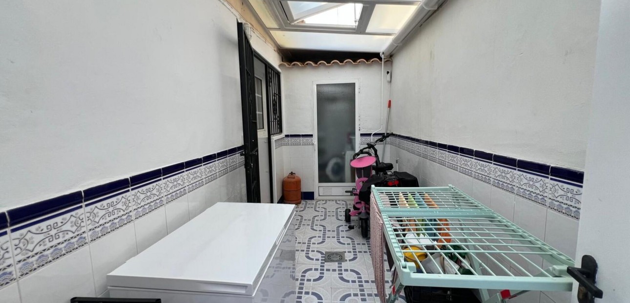 Sale - Villa -
Orihuela Costa - PAU 26