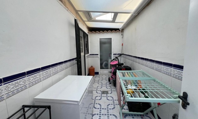 Sale - Villa -
Orihuela Costa - PAU 26