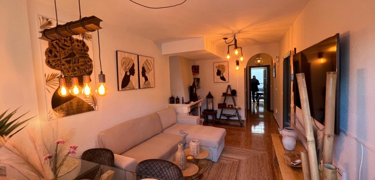 Sale - Villa -
Orihuela Costa - PAU 26