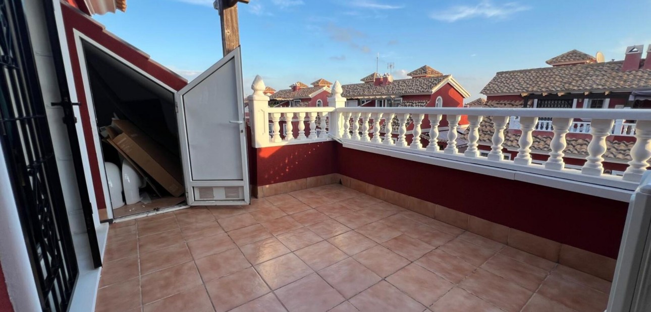Sale - Villa -
Orihuela Costa - PAU 26