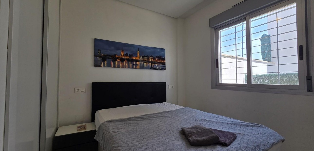 Sale - Terraced house -
Orihuela Costa - Montezenia