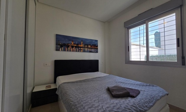 Sale - Terraced house -
Orihuela Costa - Montezenia