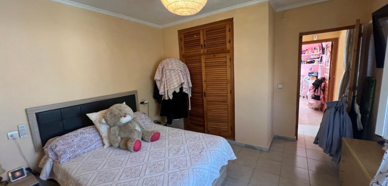 Sale - Villa -
Torrevieja - La Siesta - El Salado - Torreta