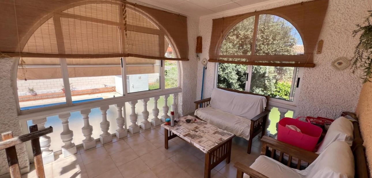 Sale - Villa -
Torrevieja - La Siesta - El Salado - Torreta