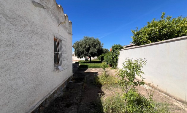 Sale - Villa -
Torrevieja - La Siesta - El Salado - Torreta