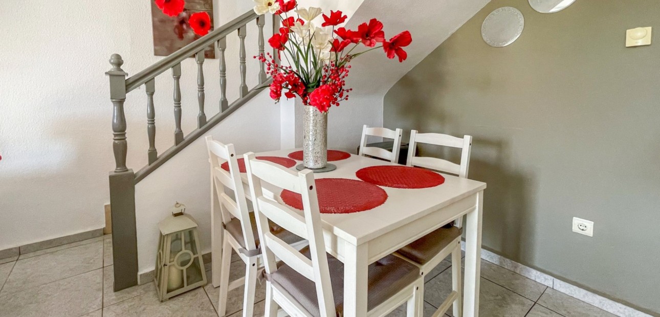 Sale - Townhouse -
Orihuela Costa - La Rioja