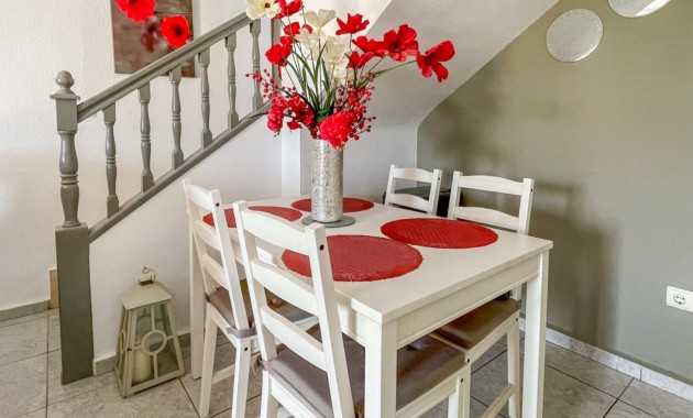 Sale - Townhouse -
Orihuela Costa - La Rioja