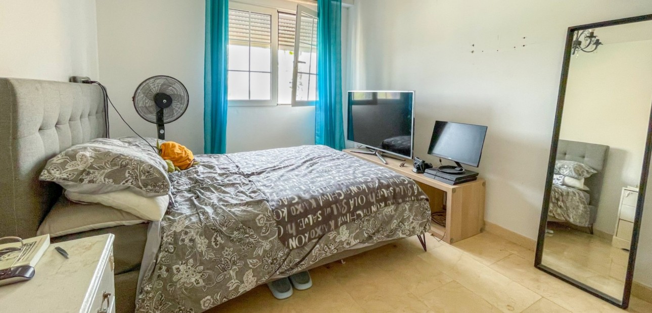Sale - Townhouse -
Orihuela Costa - La Rioja