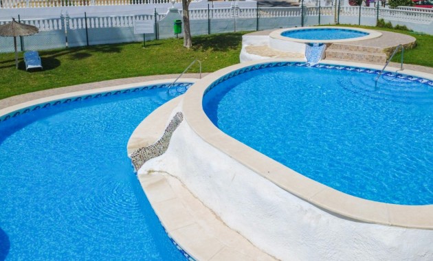 Sale - Townhouse -
Orihuela Costa - La Rioja