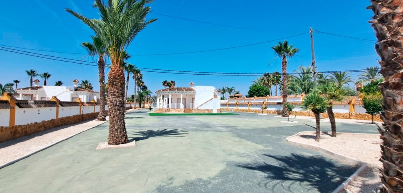 Venta - Country Property -
Catral - Catral - Country