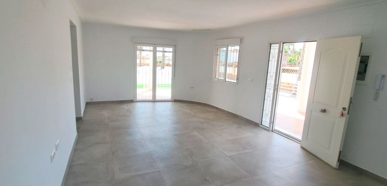 Venta - Country Property -
Catral - Catral - Country
