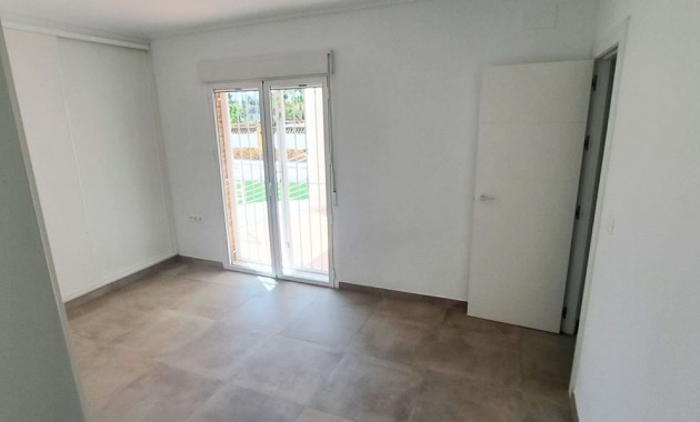 Venta - Country Property -
Catral - Catral - Country
