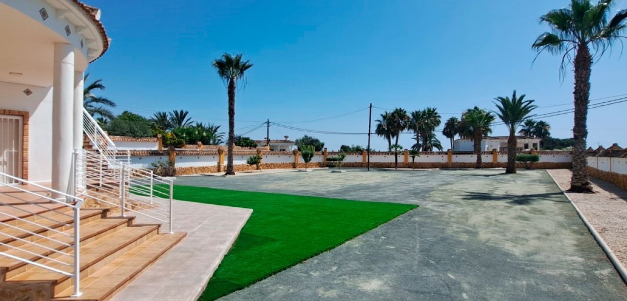 Venta - Country Property -
Catral - Catral - Country
