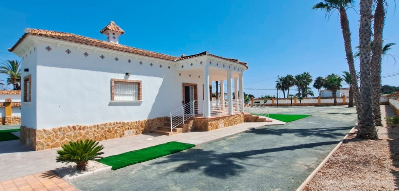 Venta - Country Property -
Catral - Catral - Country