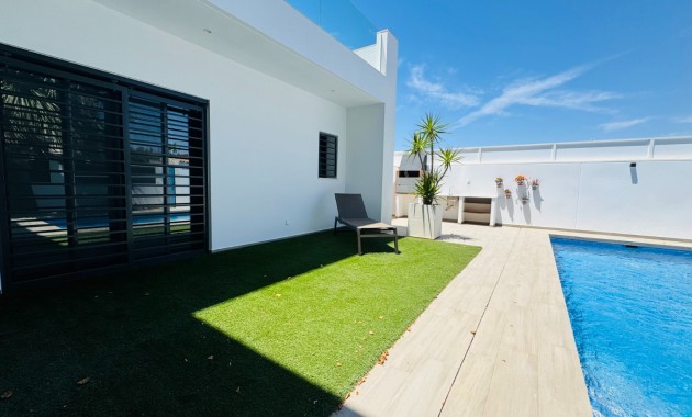 Venta - Villa -
San Pedro del Pinatar - Lo pagan