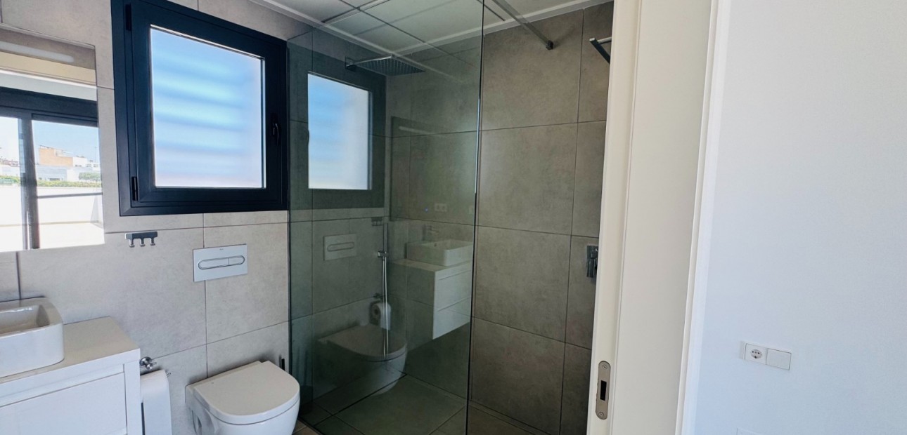 Venta - Villa -
San Pedro del Pinatar - Lo pagan