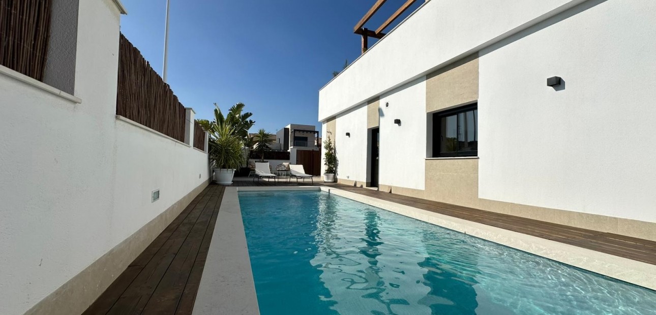 Venta - House -
San Javier - Santiago de la Ribera
