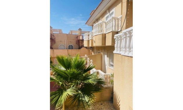 Venta - Villa -
Orihuela Costa - Villamartín-Las Filipinas