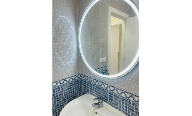 Venta - Villa -
Orihuela Costa - Villamartín-Las Filipinas