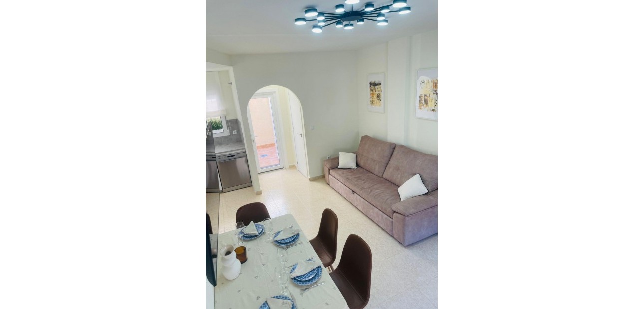 Venta - Villa -
Orihuela Costa - Villamartín-Las Filipinas